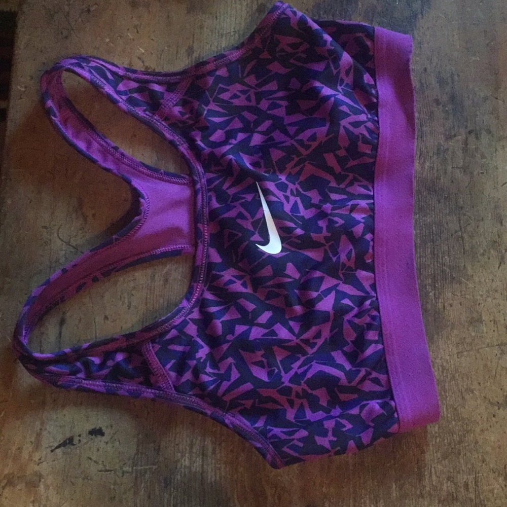 Nike sports bra